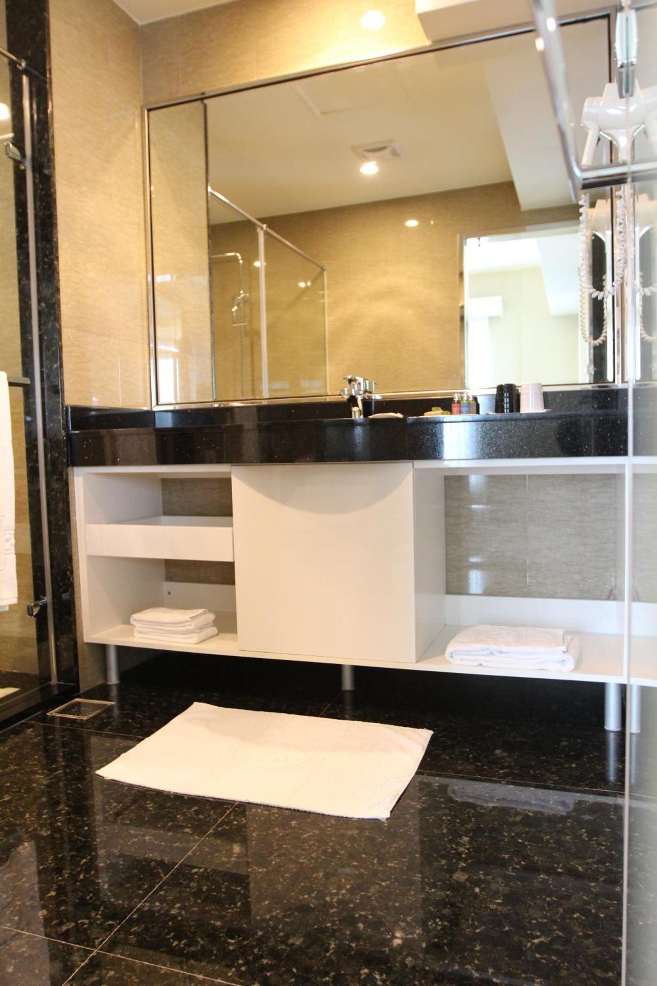 Lishiuan Hotel Хуалиен Сити Стая снимка