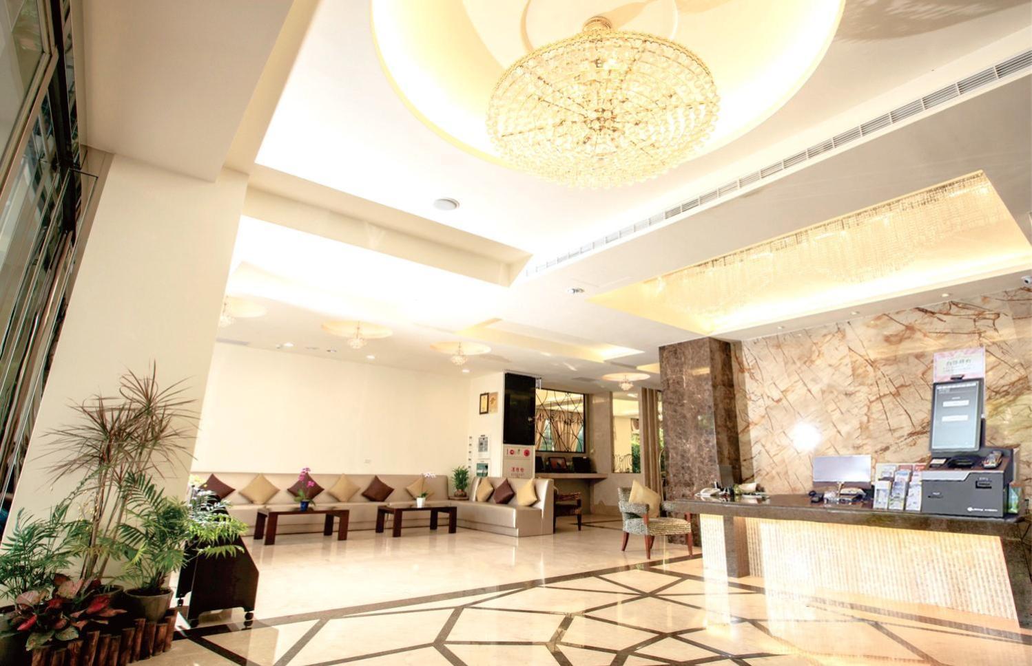 Lishiuan Hotel Хуалиен Сити Екстериор снимка