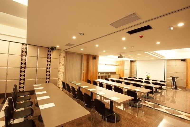 Lishiuan Hotel Хуалиен Сити Екстериор снимка