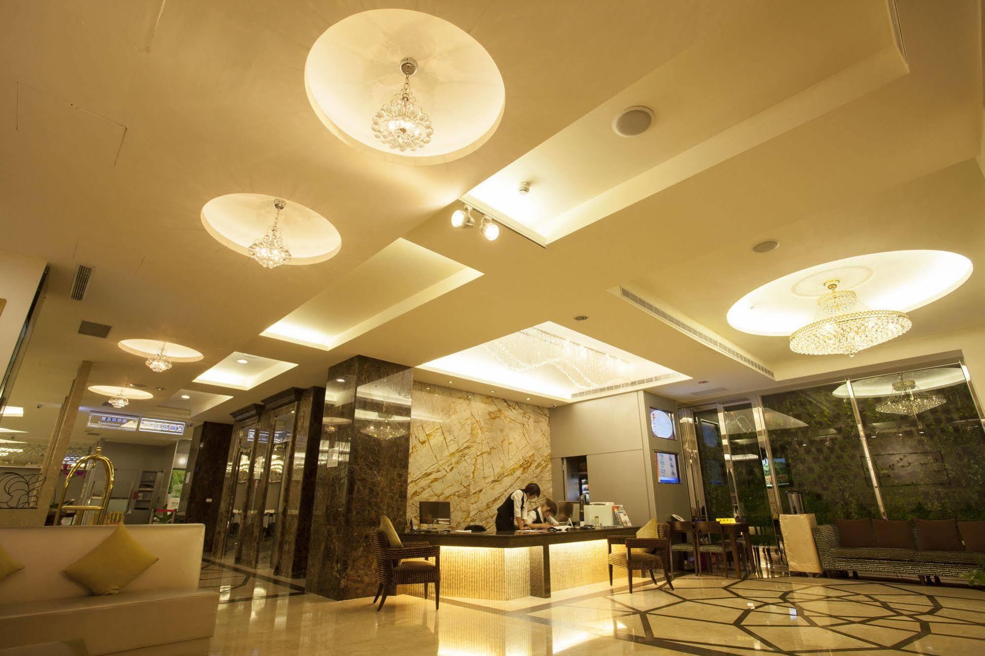 Lishiuan Hotel Хуалиен Сити Екстериор снимка